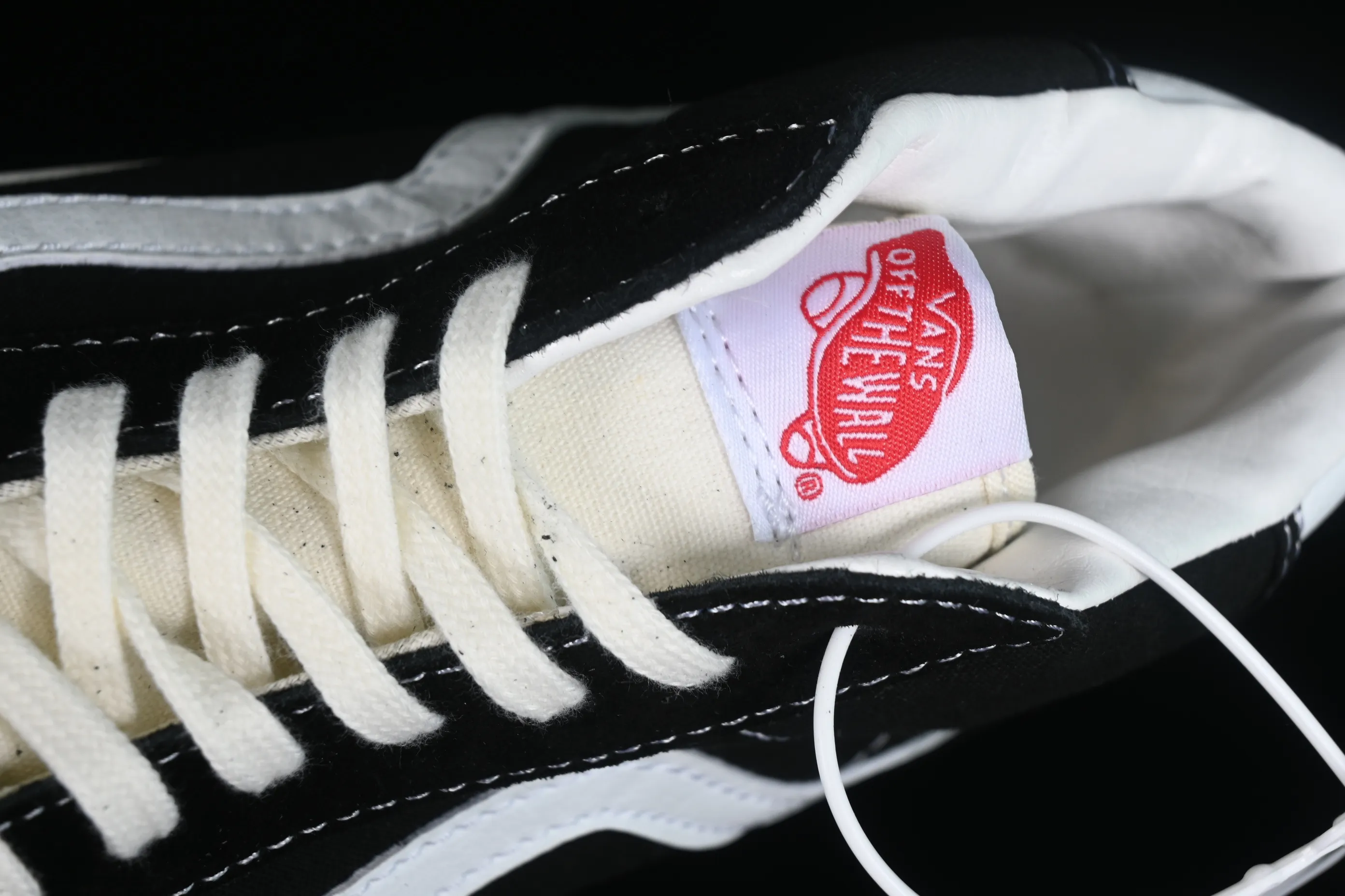 All categories Vans Vans series Vans Mid Vans China Vans Style 37 Anaheim black and white mid-top casual sneakers VN0A3MUOQF6